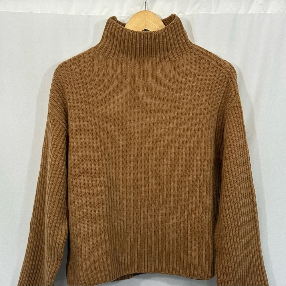 NEW Everlane The Felted Merino Wool Knit Pullover Sweater in Tan - Picture 5 of 13